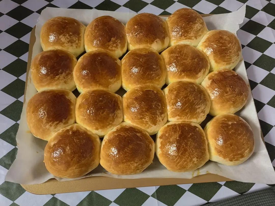 椰蓉奶香小餐包