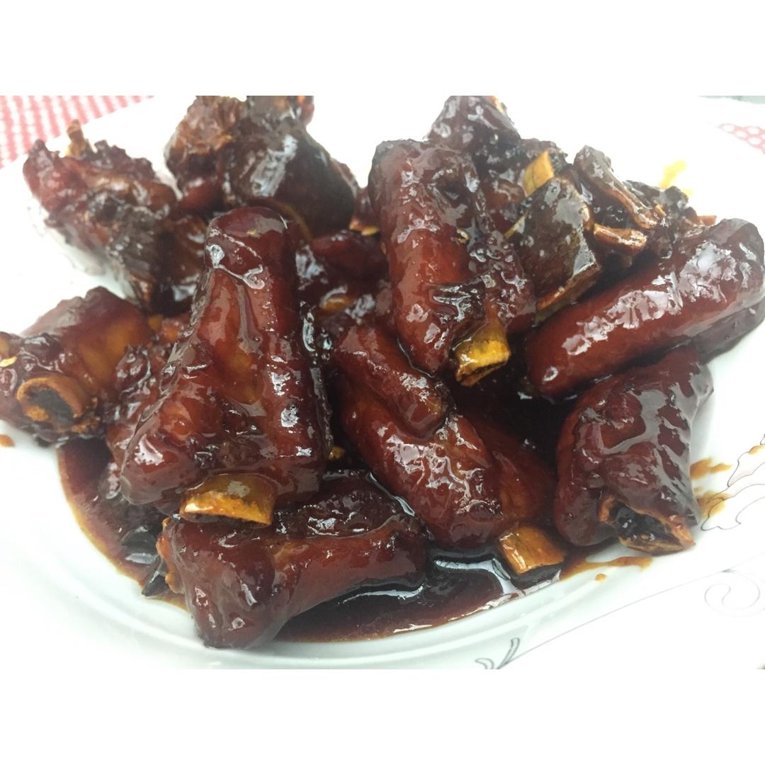 超级好吃的红烧小排
