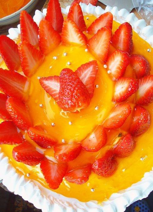草莓心语奶油蛋糕的做法