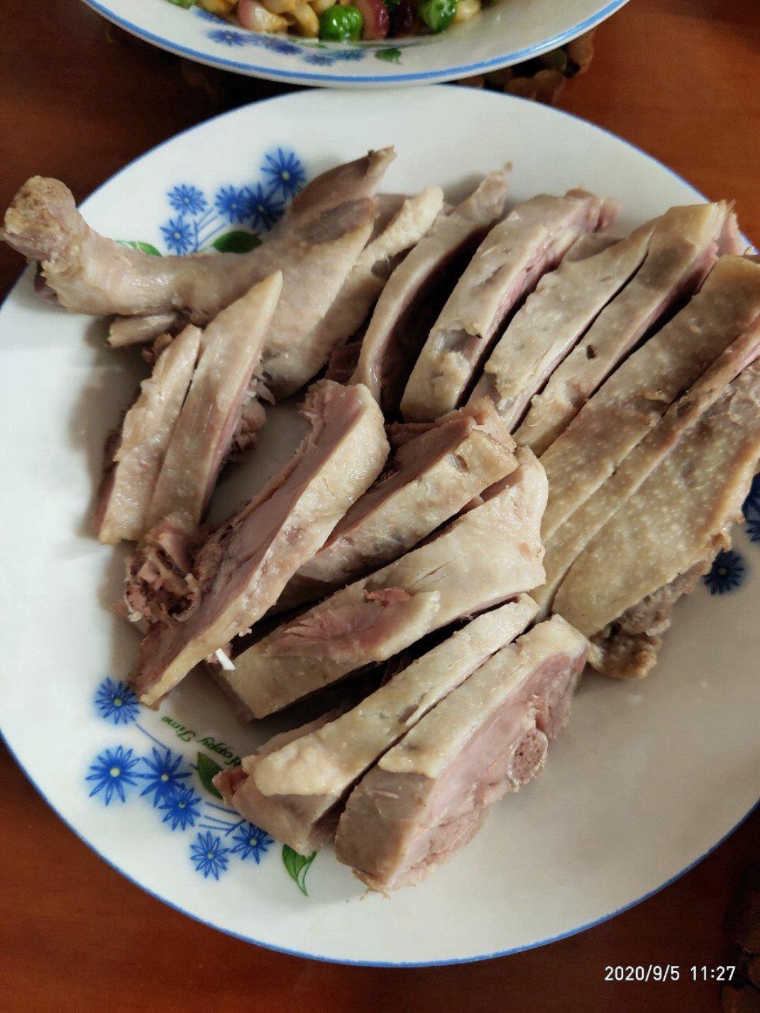 首次成功的盐水鸭腿