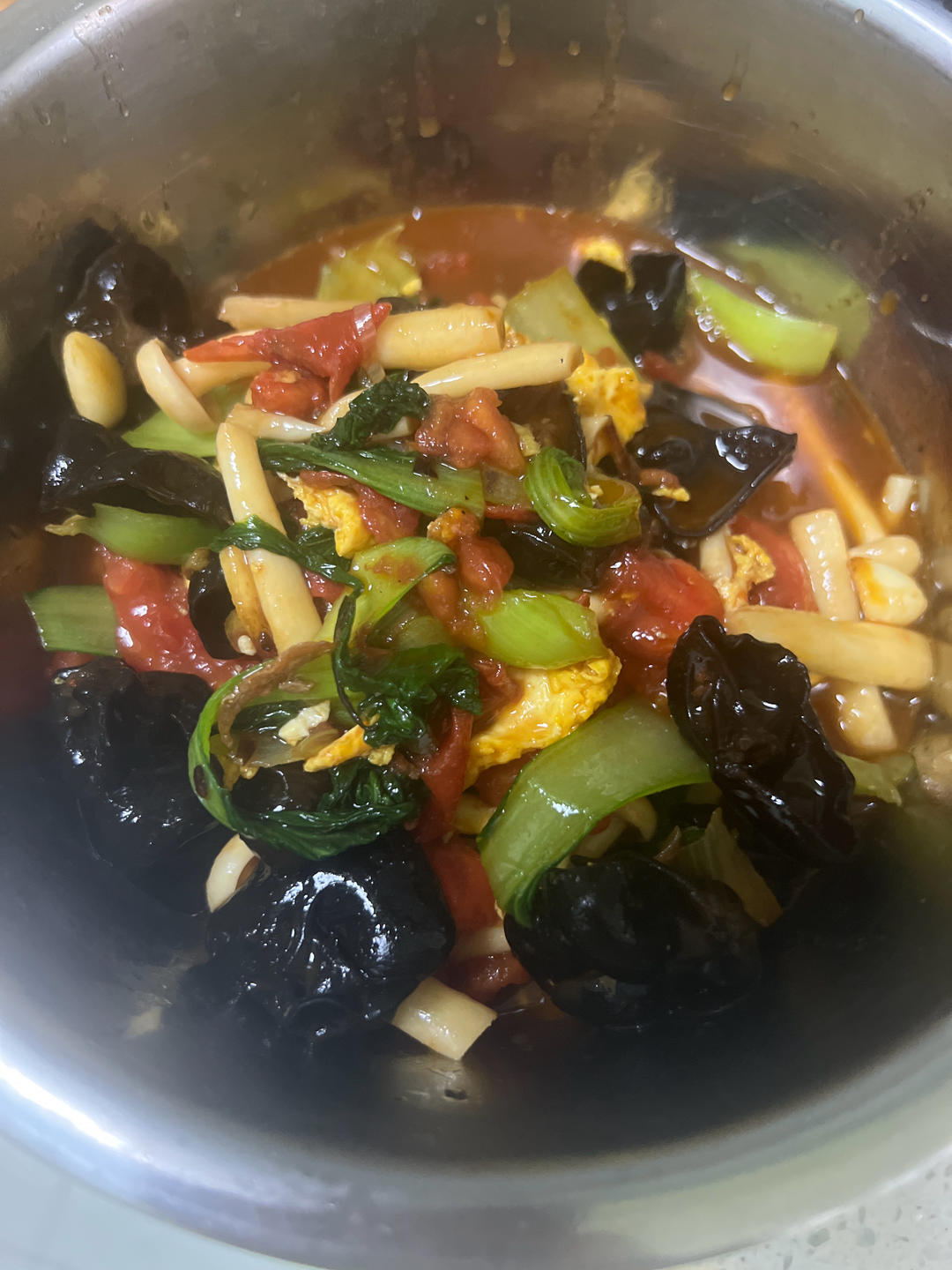 素菜：鸡蛋炒白玉菇木耳