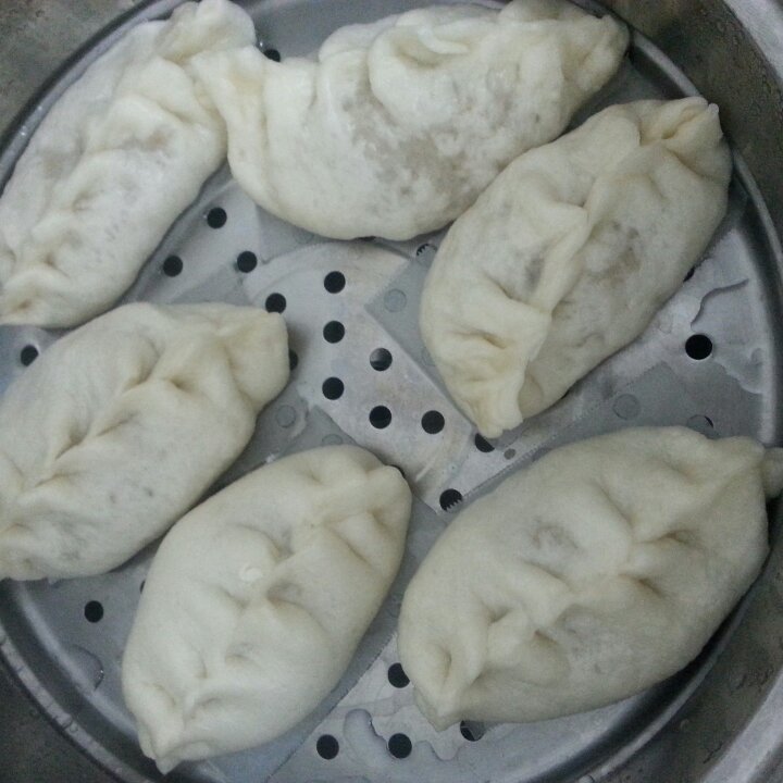 萝卜粉条麦穗包子Turnip & GlassNoodle Steamed Dumplings