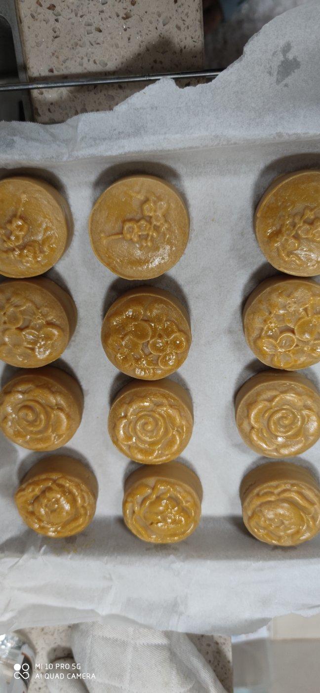 豆沙蛋黄蟹蟹月饼