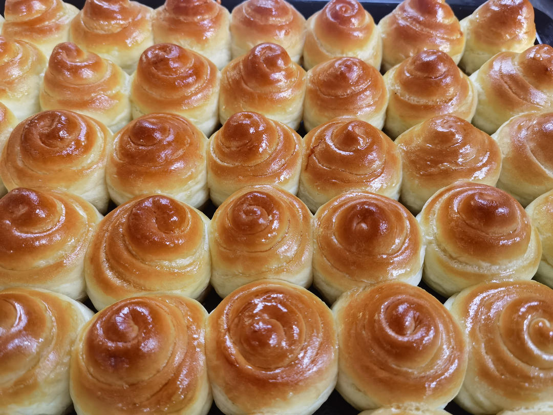 脆底蜂蜜小面包