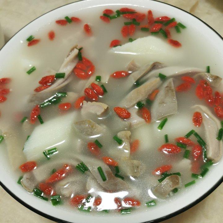 养胃山药猪肚汤、猪肚鸡汤（含猪肚清洗方法）