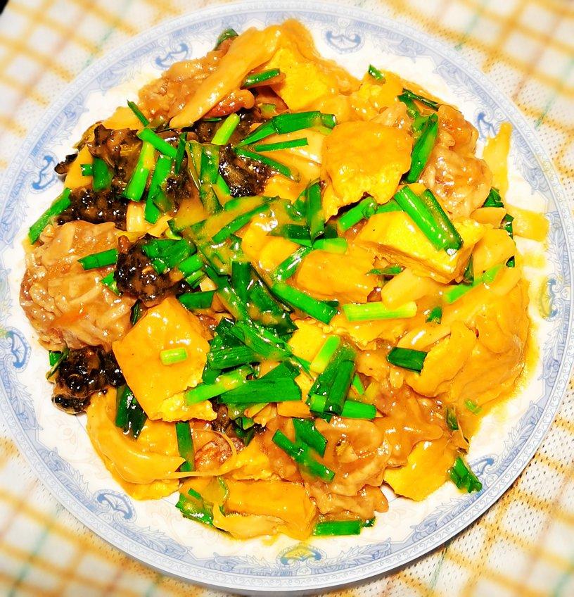 下饭菜·虾仁咖喱豆腐煲