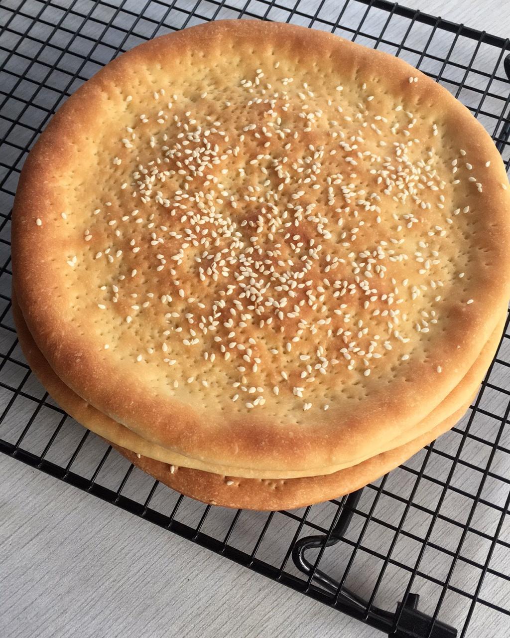 【私家烤馕图片】爱捣蛋的菲菲_下厨房