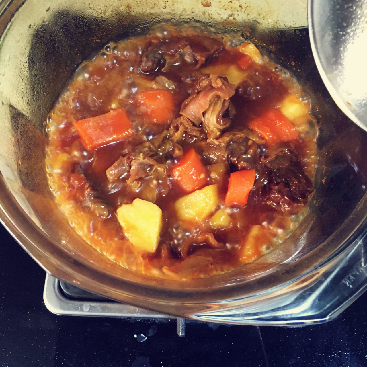 一个话唠包教包会的香浓红烩牛腩