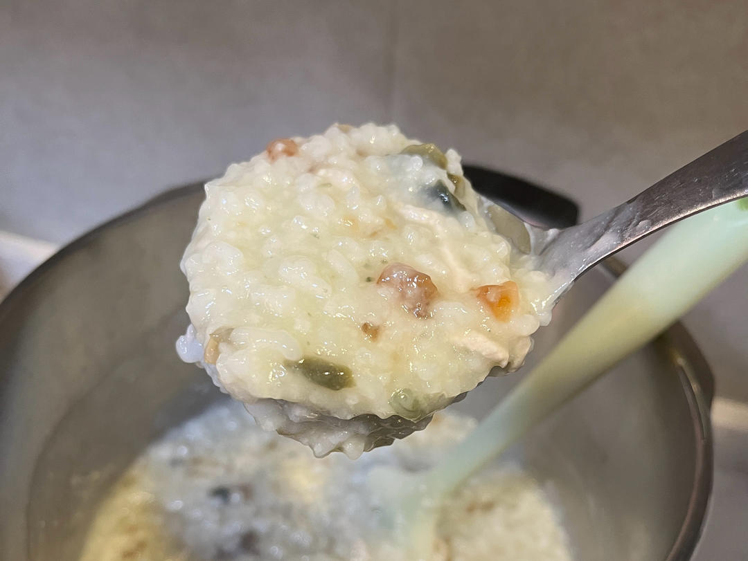 皮蛋瘦肉粥