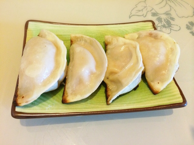 锅贴饺子