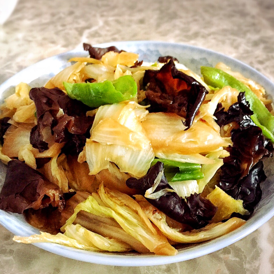 白菜炒木耳