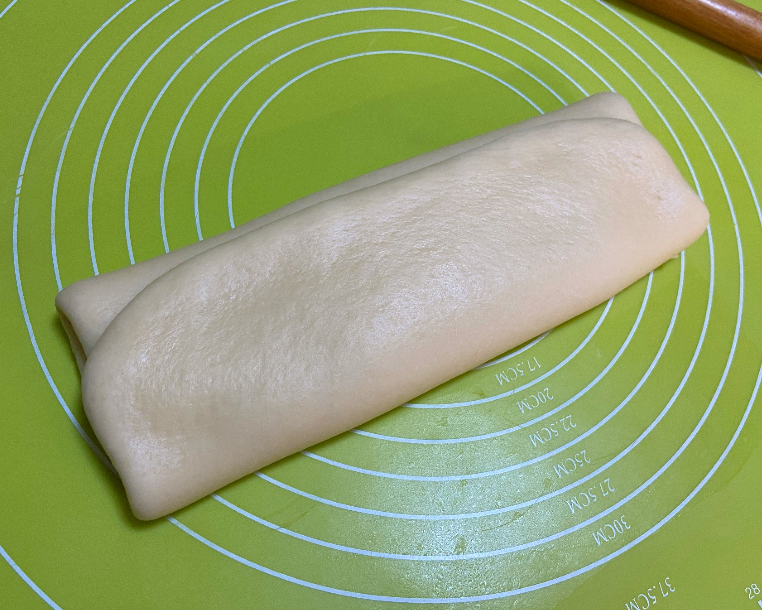 最最简单的🥖杉木奶香面包｜完胜经典杉木面包的做法 步骤10