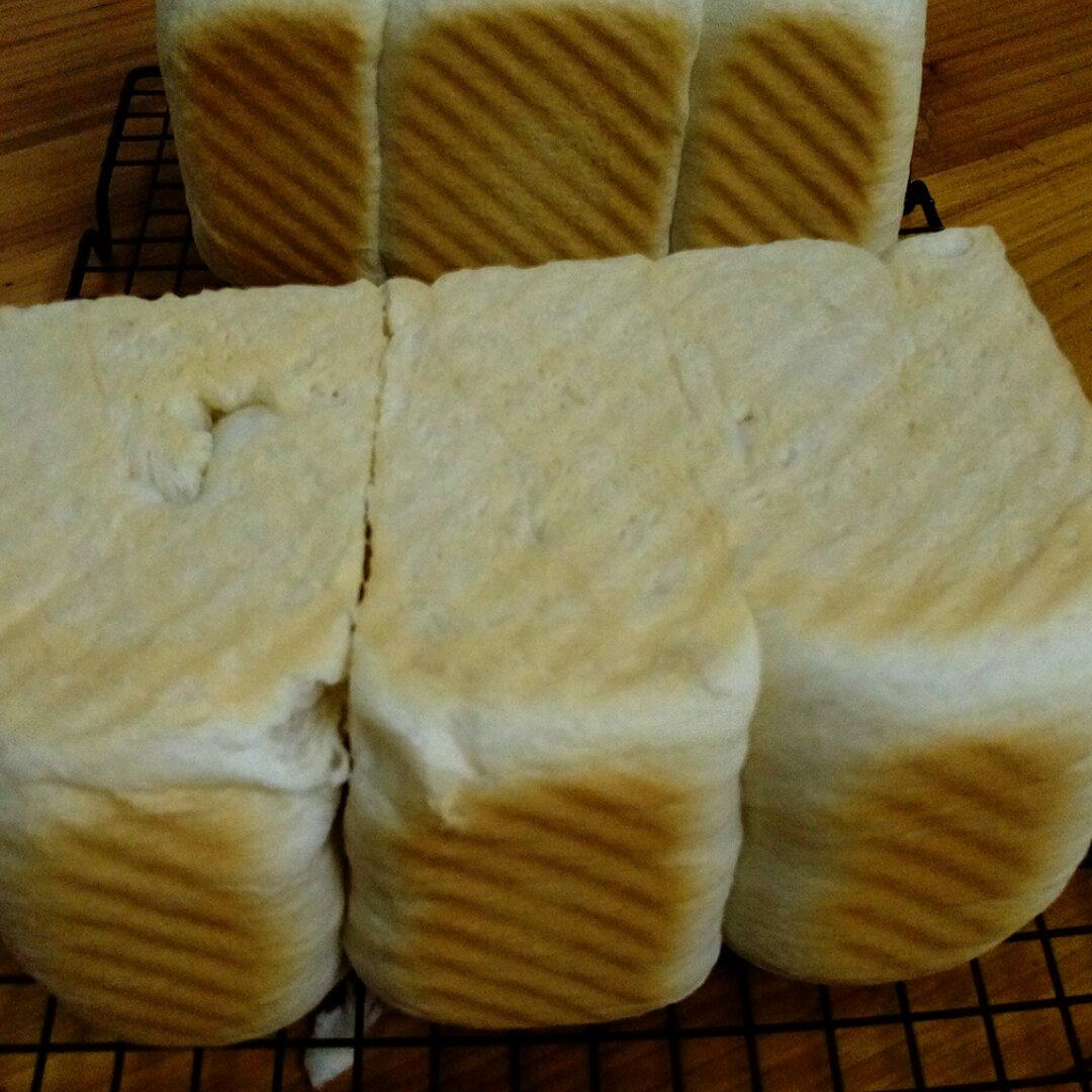 最好吃的吐司～70%中种北海道