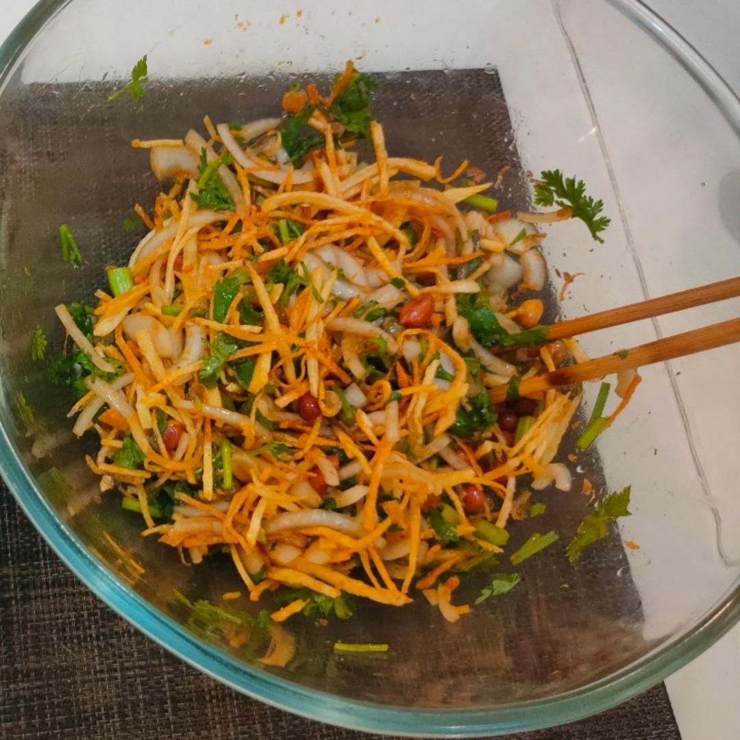 三丝抱豆