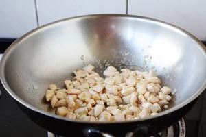 咖喱土豆鸡丁饭的做法 步骤8