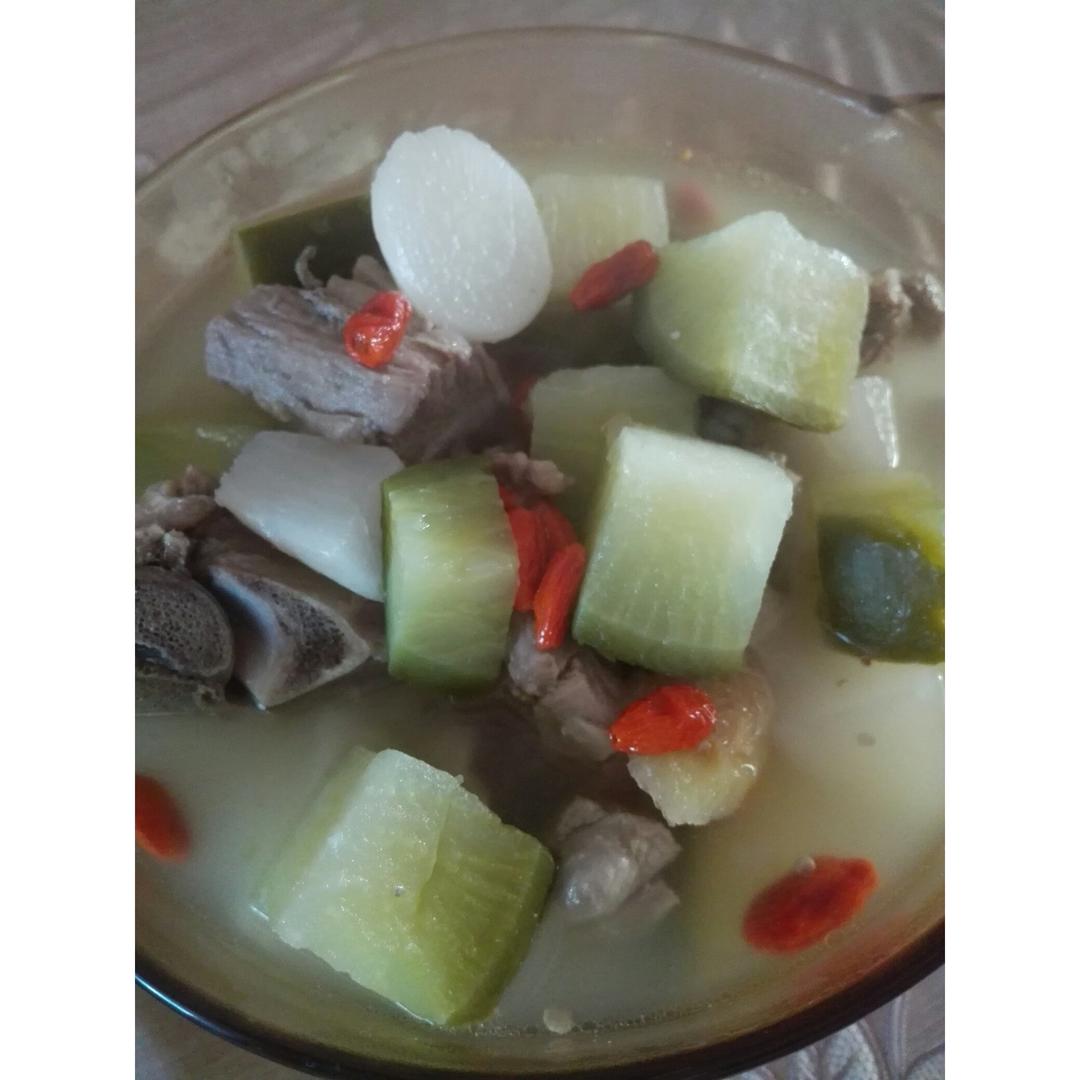 羊肉炖白萝卜