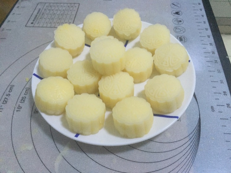 《Tinrry下午茶》冰皮月饼（奶黄馅）