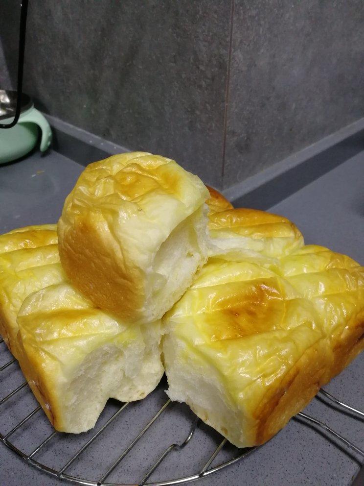 超软牛奶面包