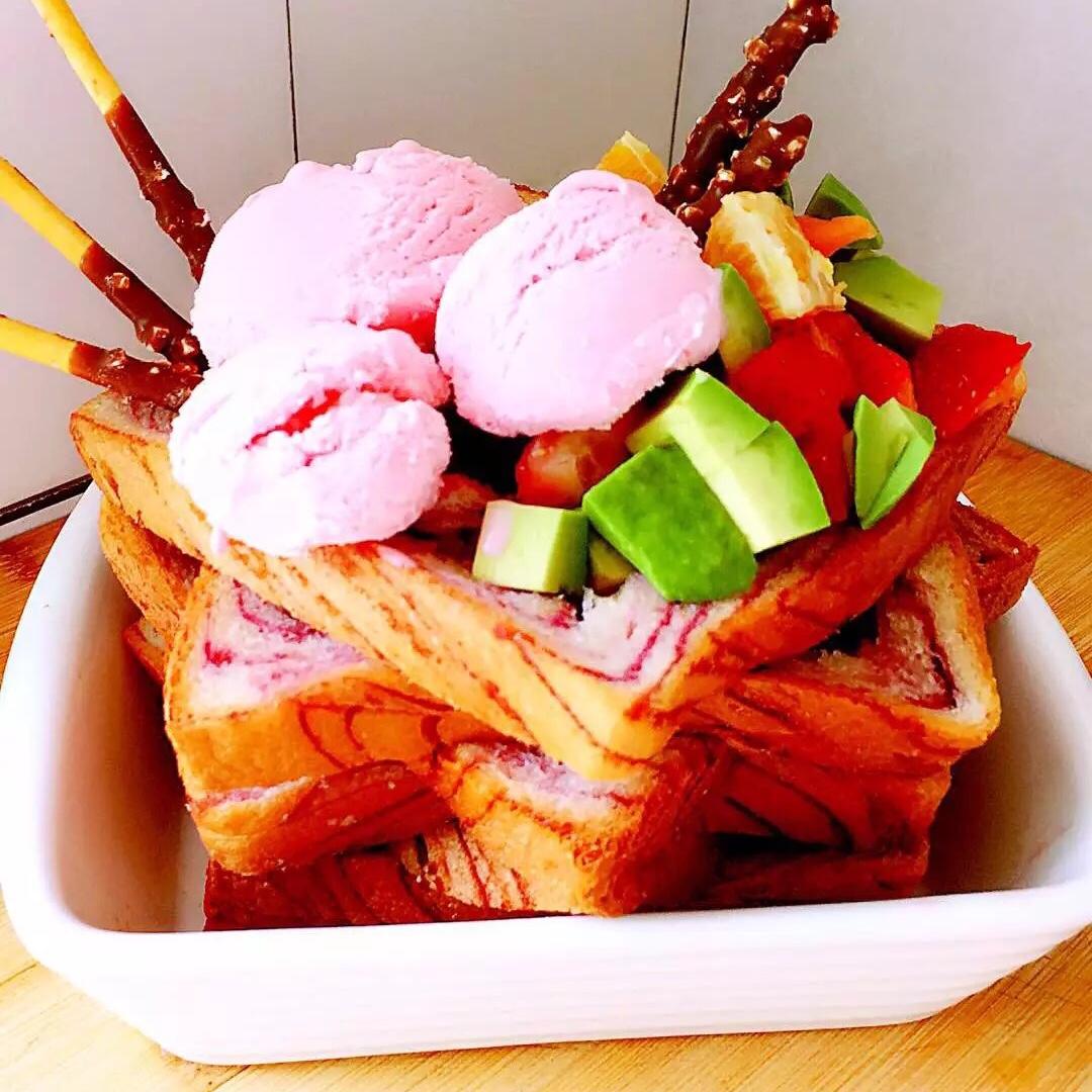 冰激凌蜂蜜厚多士
