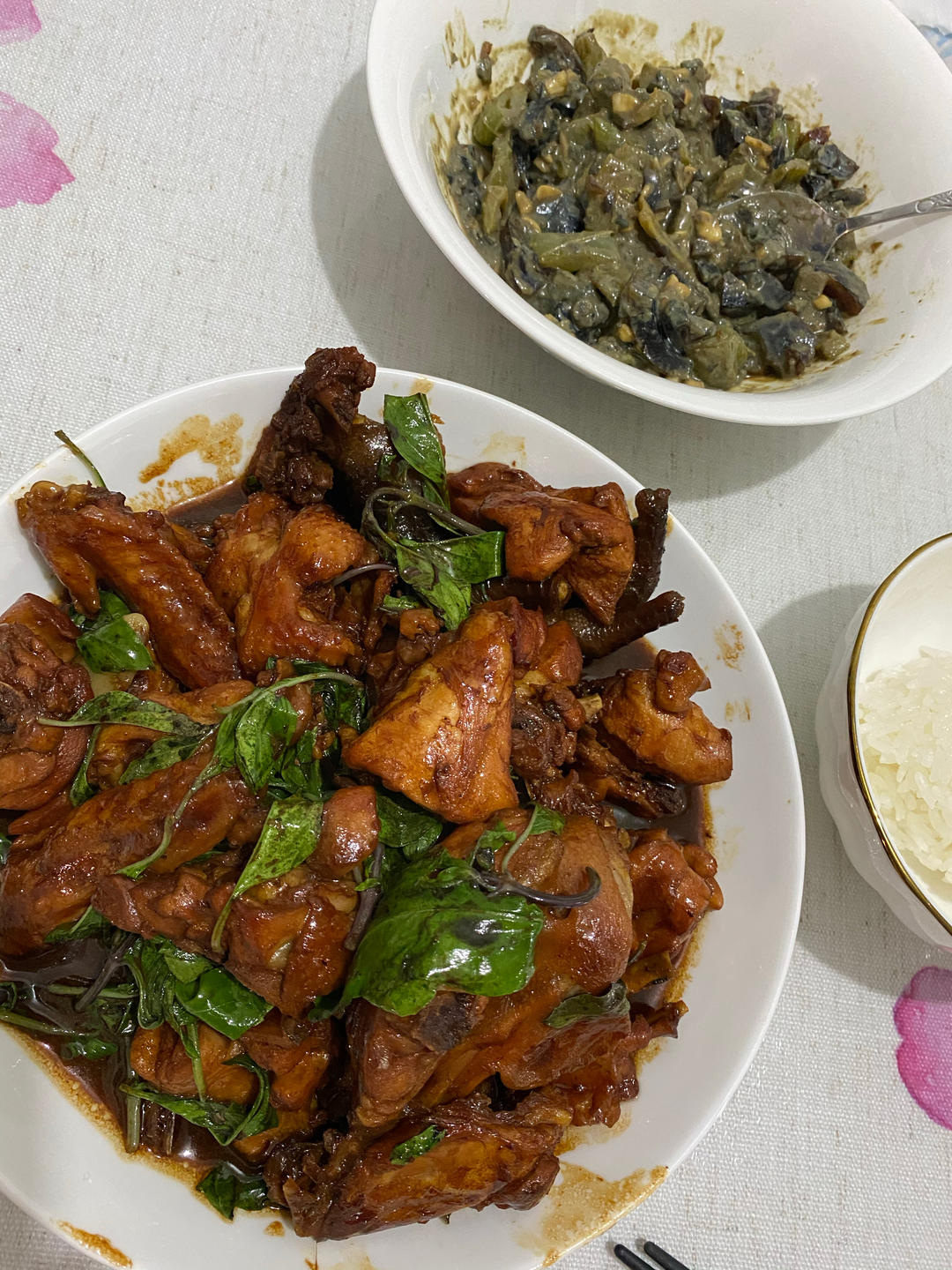 台式三杯鸡