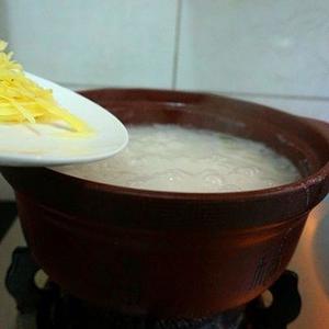 营养早餐—海鲜螃蟹粥的做法 步骤7