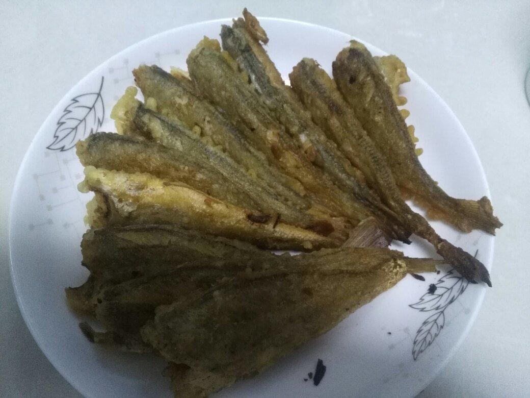 酥炸小黄花鱼