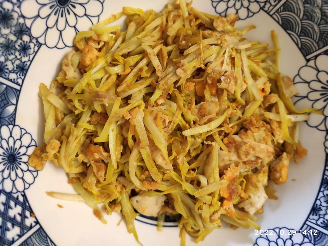蒜黄炒蛋