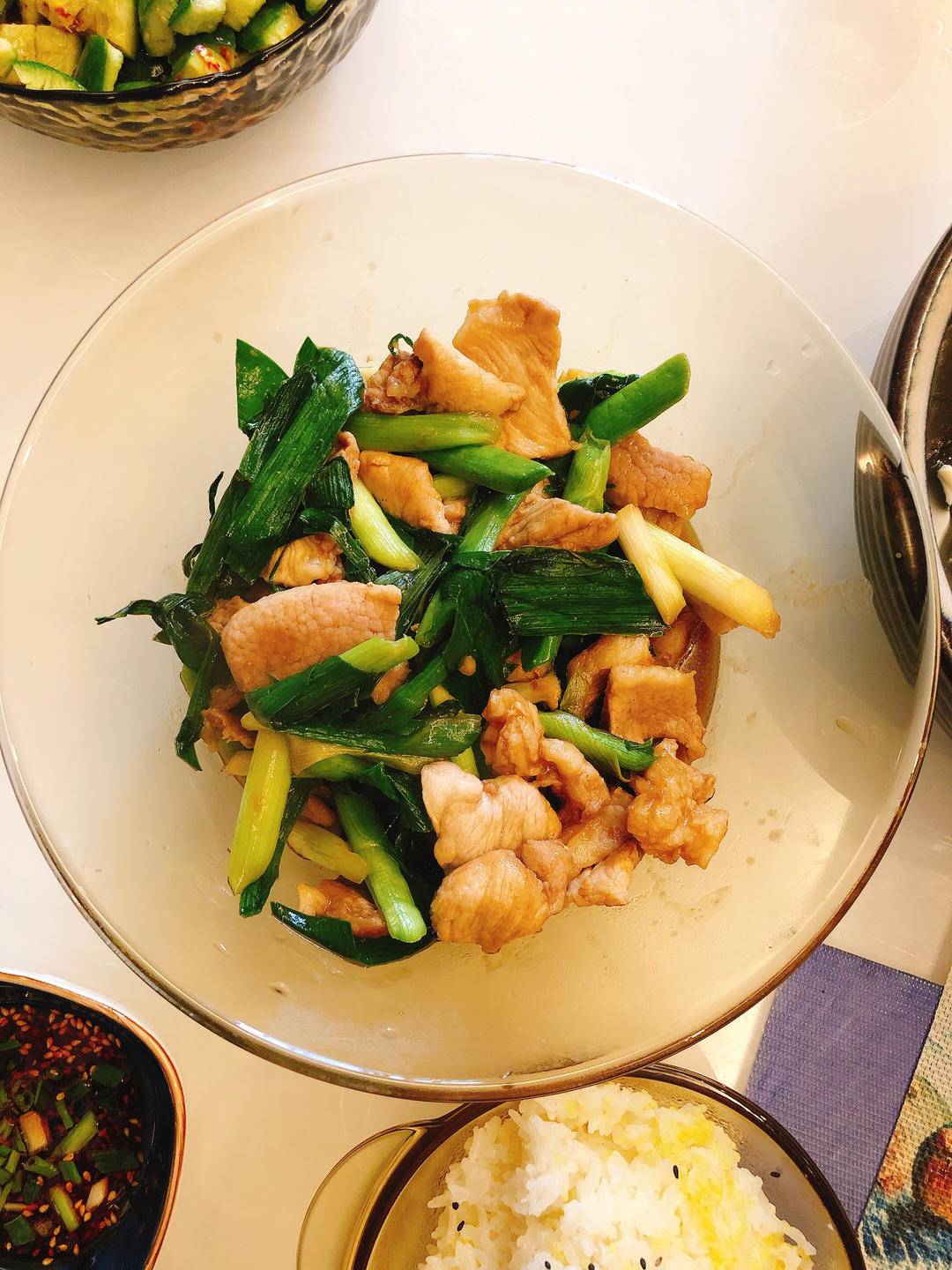 蒜苗炝炒嫩肉片（零基础炒好一道超爱的下饭菜）
