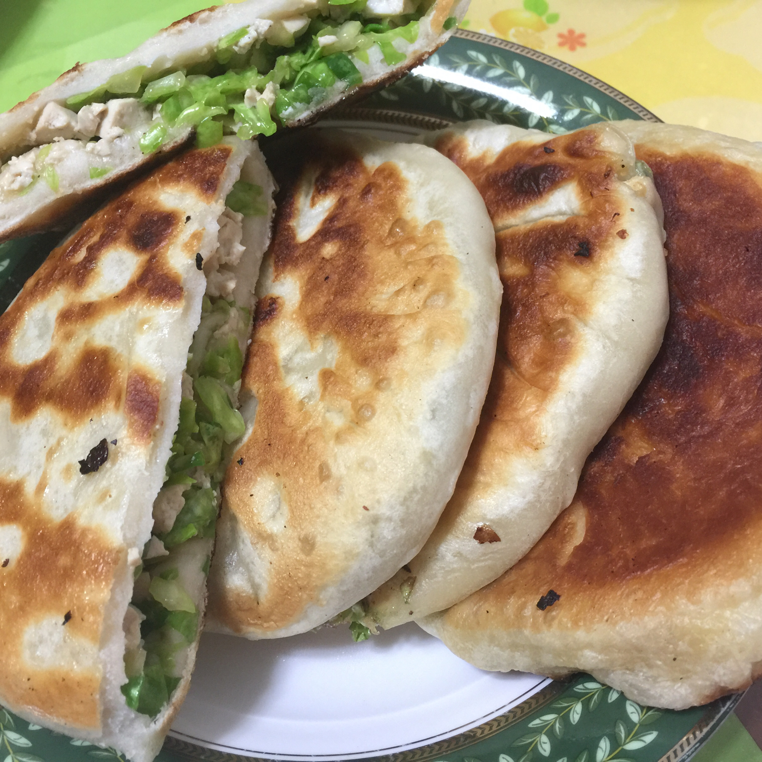 白菜豆腐馅饼
