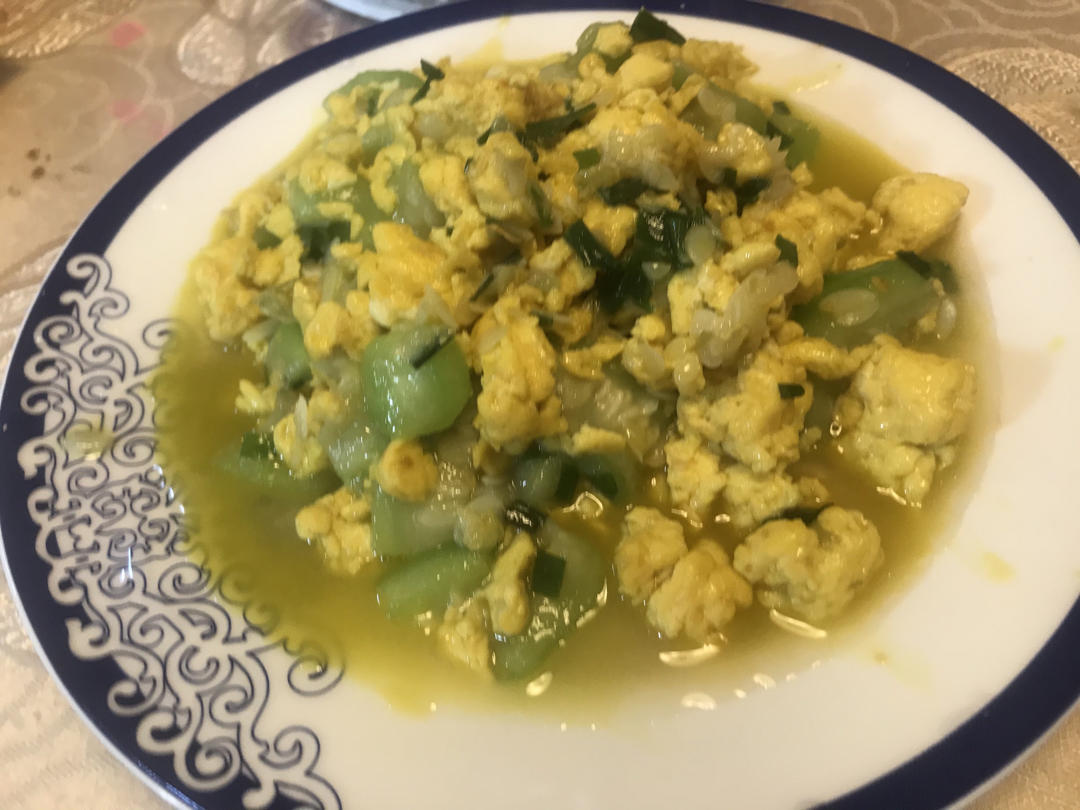 丝瓜炒鸡蛋