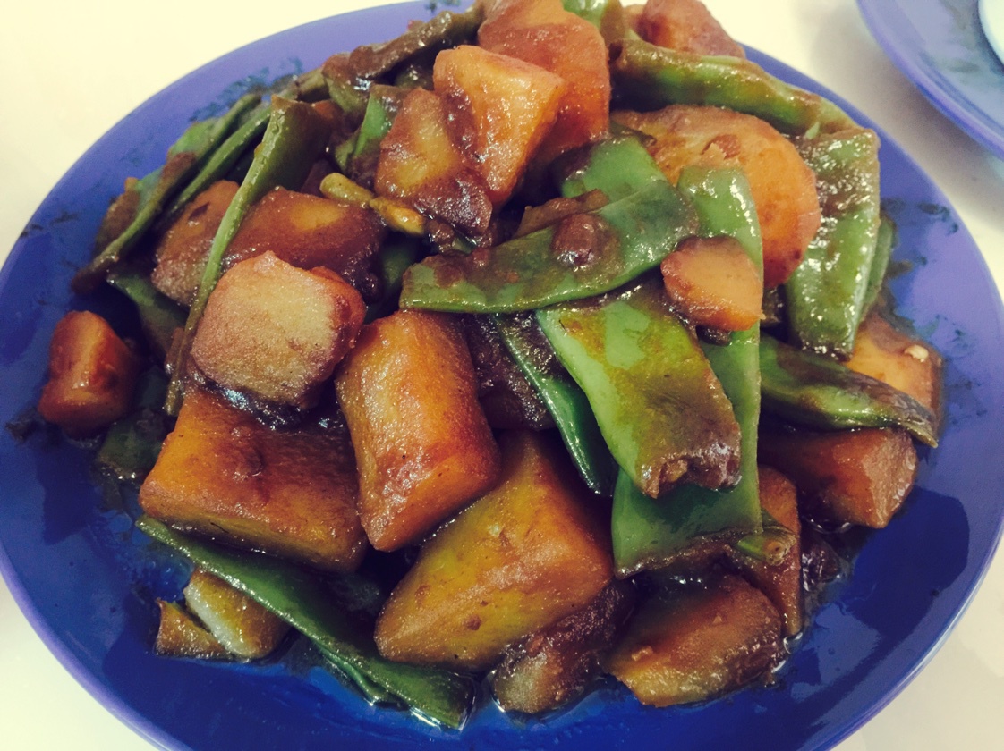 土豆炖豆角