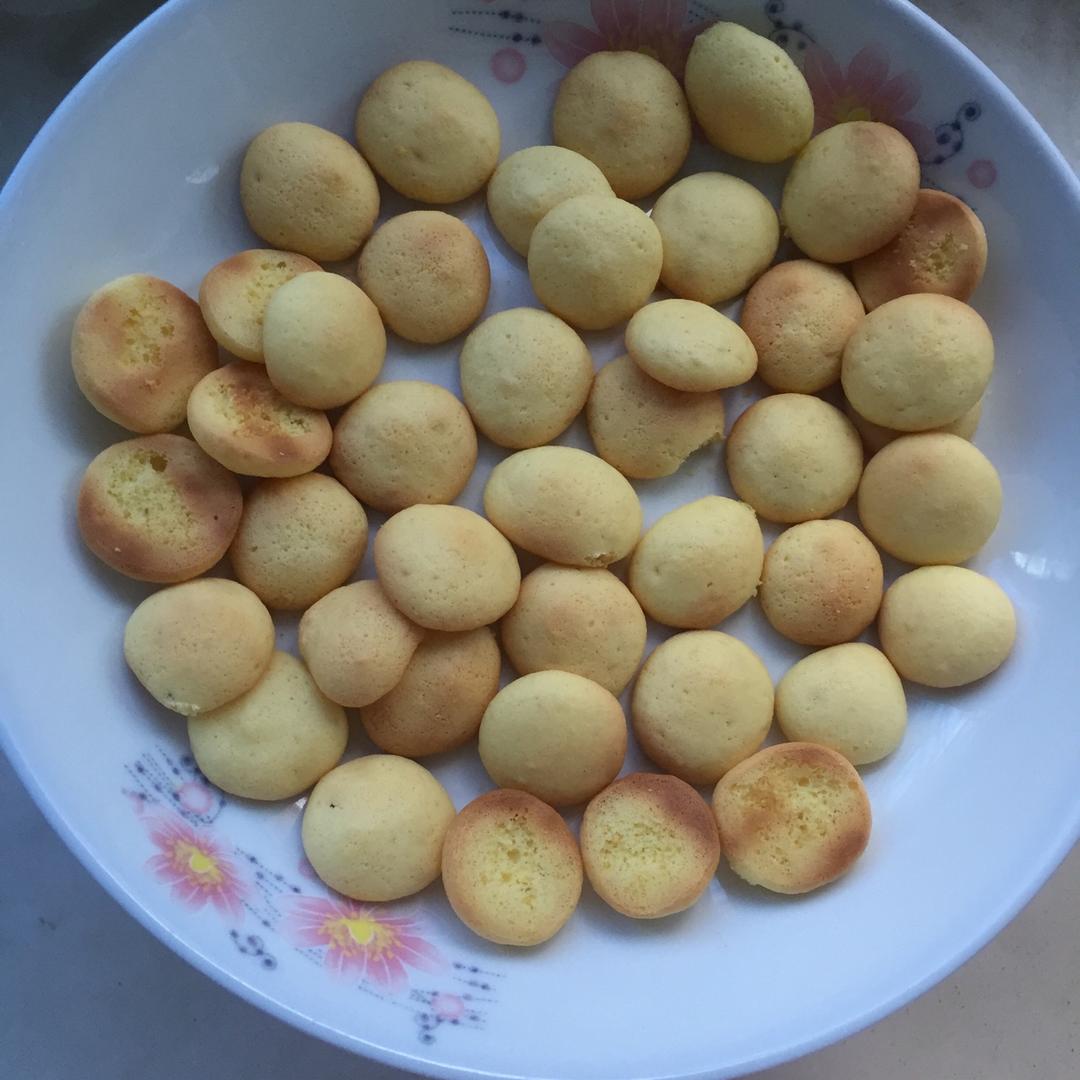 鸡蛋小饼干