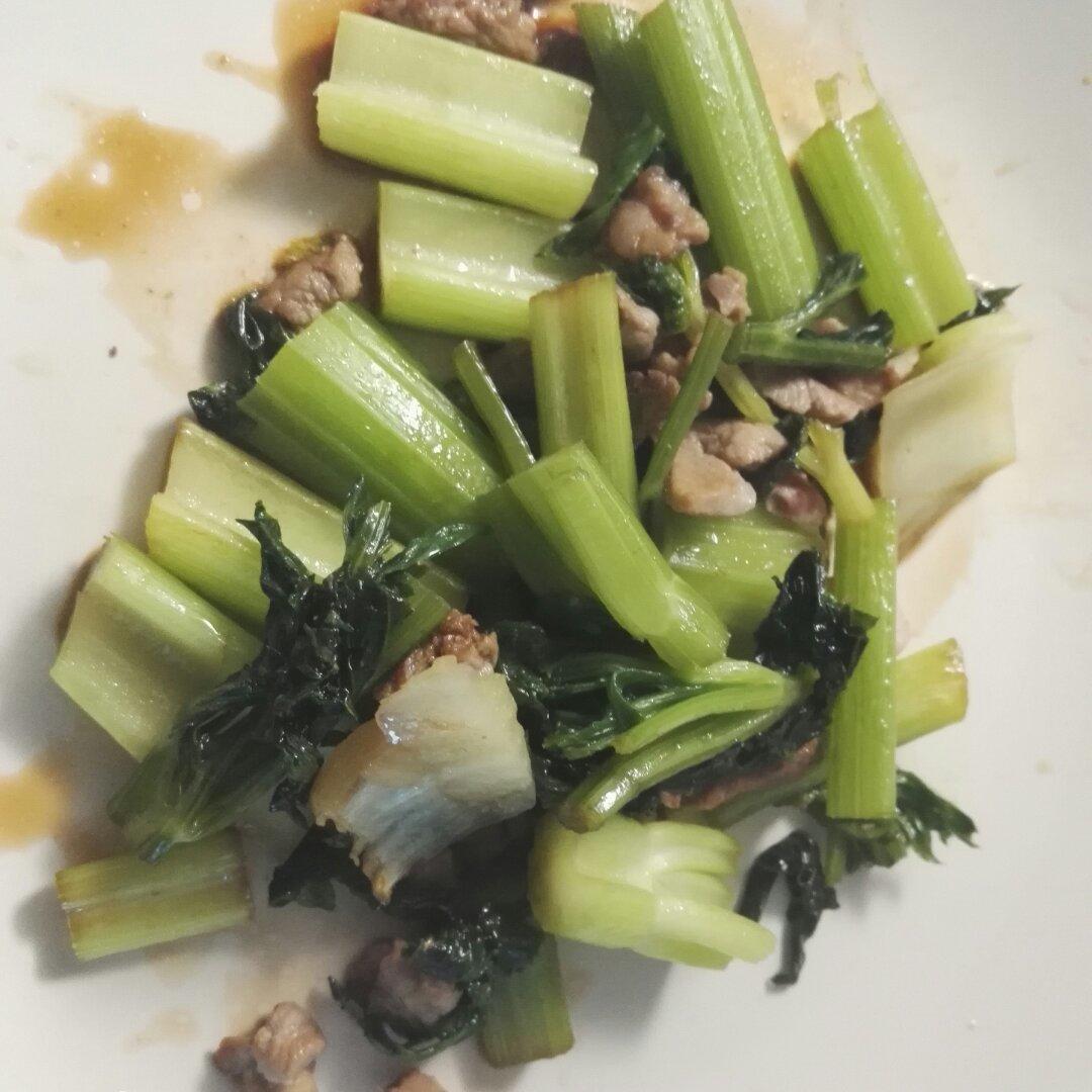西芹炒肉