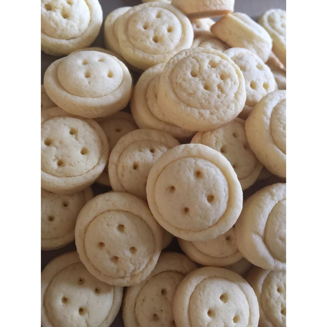 纽扣饼干┃萌到没朋友