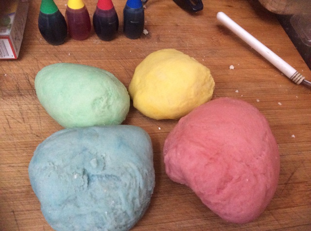 安全的橡皮泥·自制