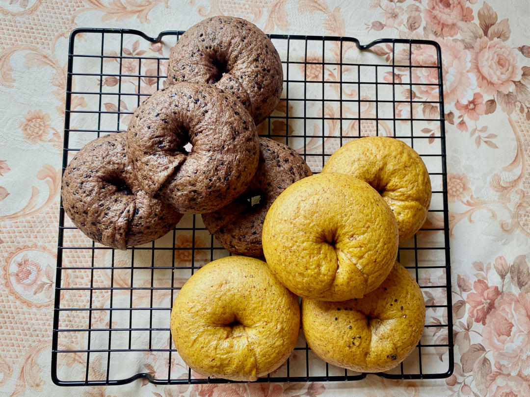 30%全麦黄澄澄南瓜贝果！双倍南瓜双倍快乐🎃