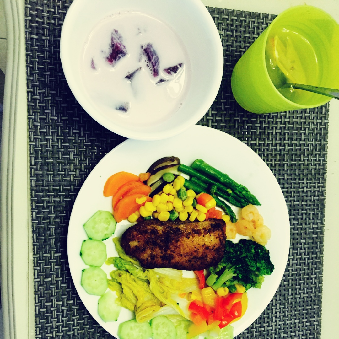 软软甜甜牛奶紫薯泡～微波炉版