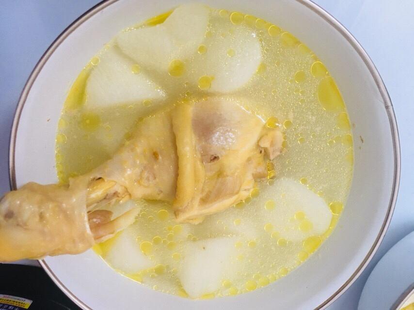 山药炖鸡汤