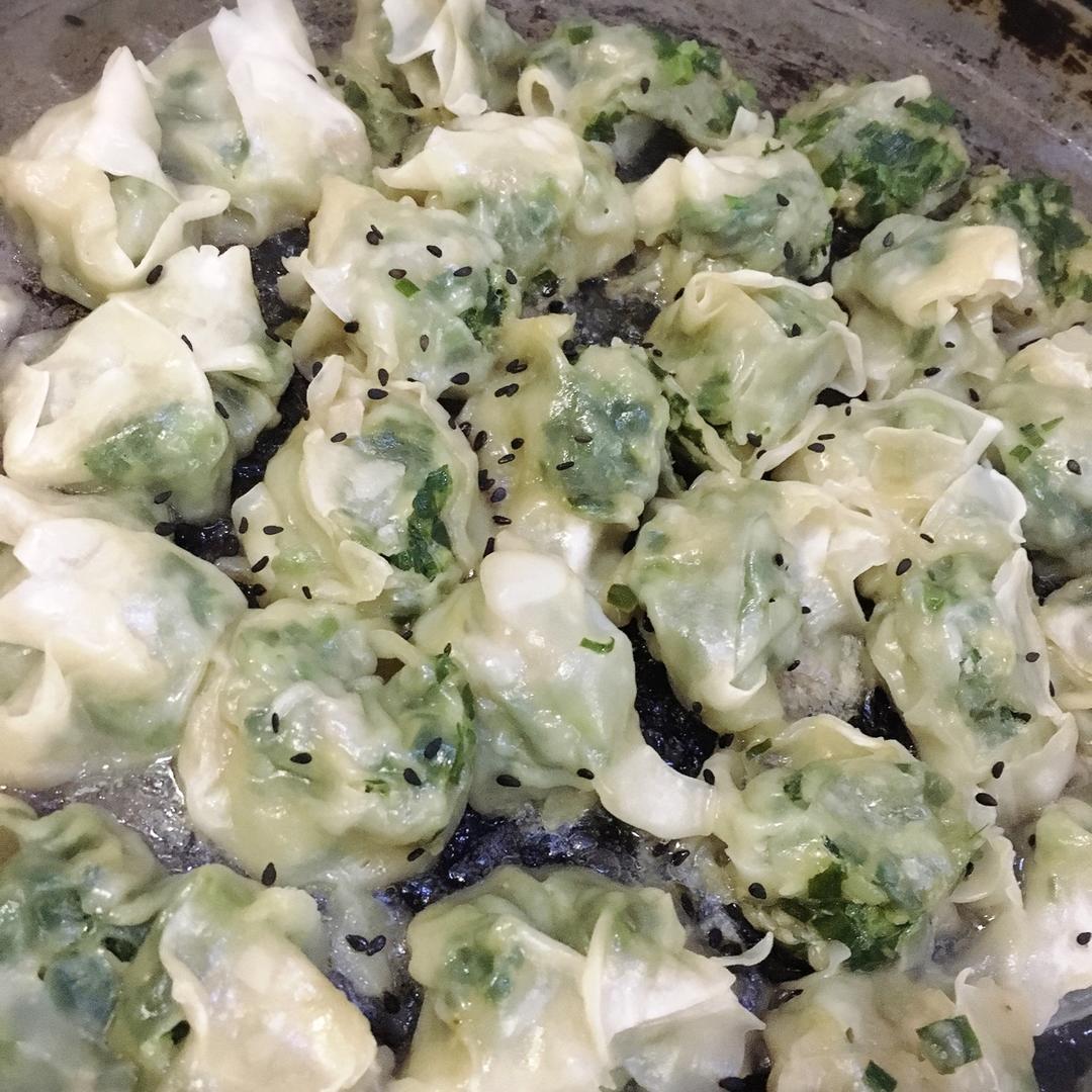 早餐来一锅香脆的生煎饺子