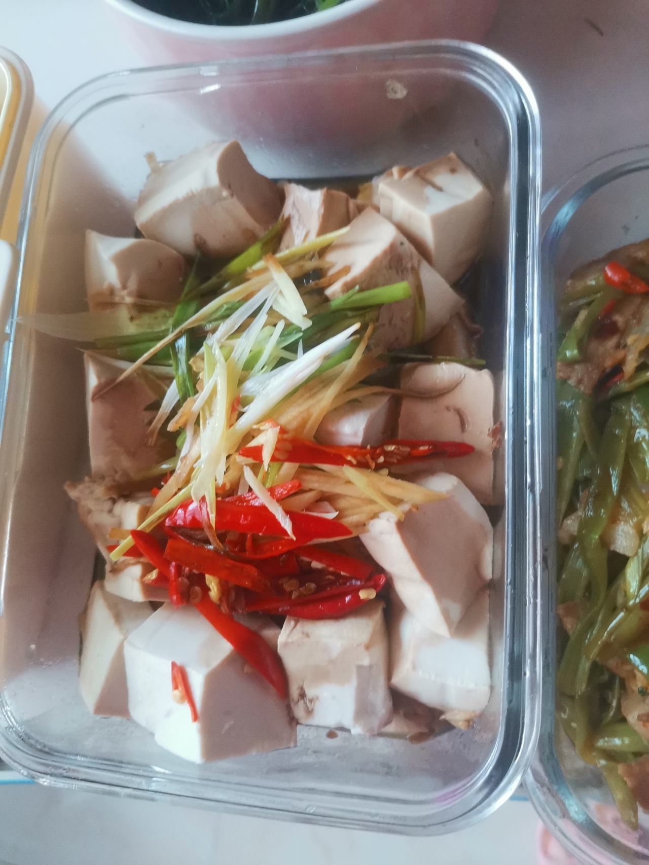 15分钟蒸菜｜鲜味豆腐蒸鱼