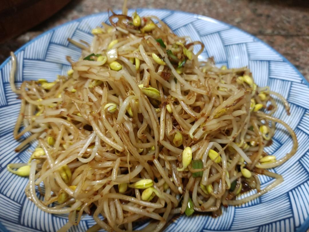 炒黄豆芽