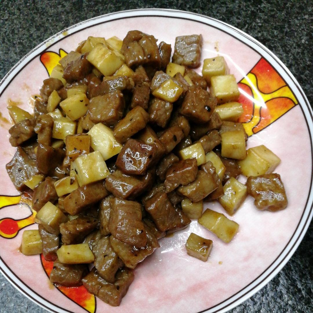 黑胡椒杏鲍菇牛肉粒