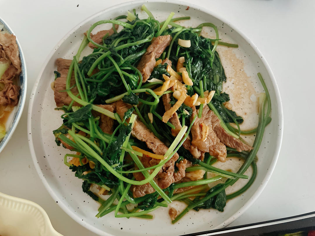 香菜牛肉