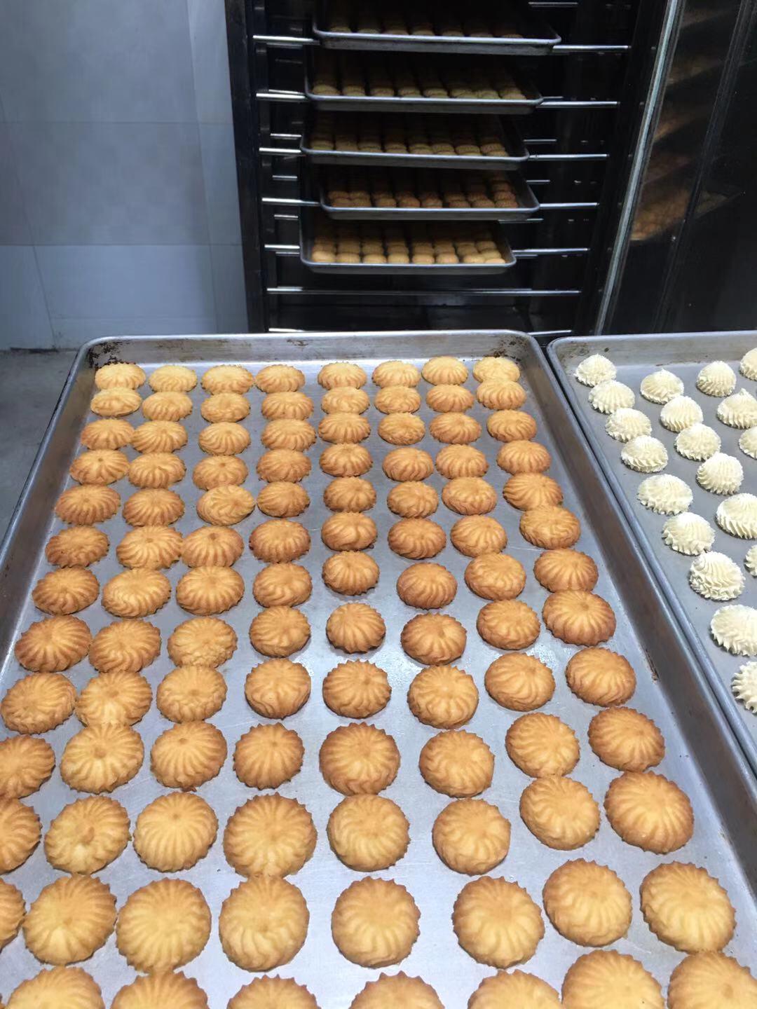 奶味酥脆曲奇小饼干的做法