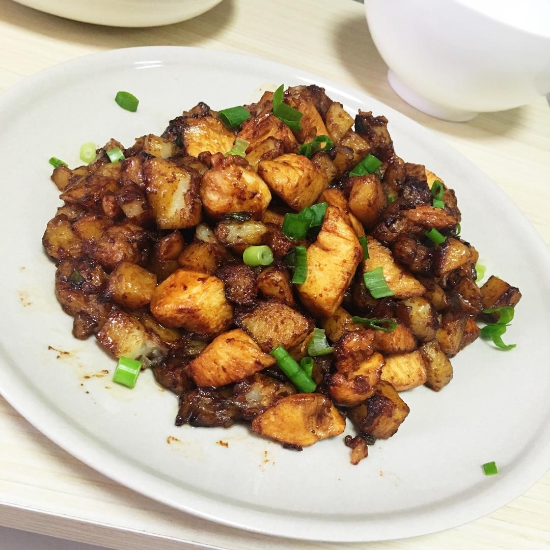 一道怎么做都好吃的干煎土豆鸡丁（红烧，咖喱，椒盐，孜然）