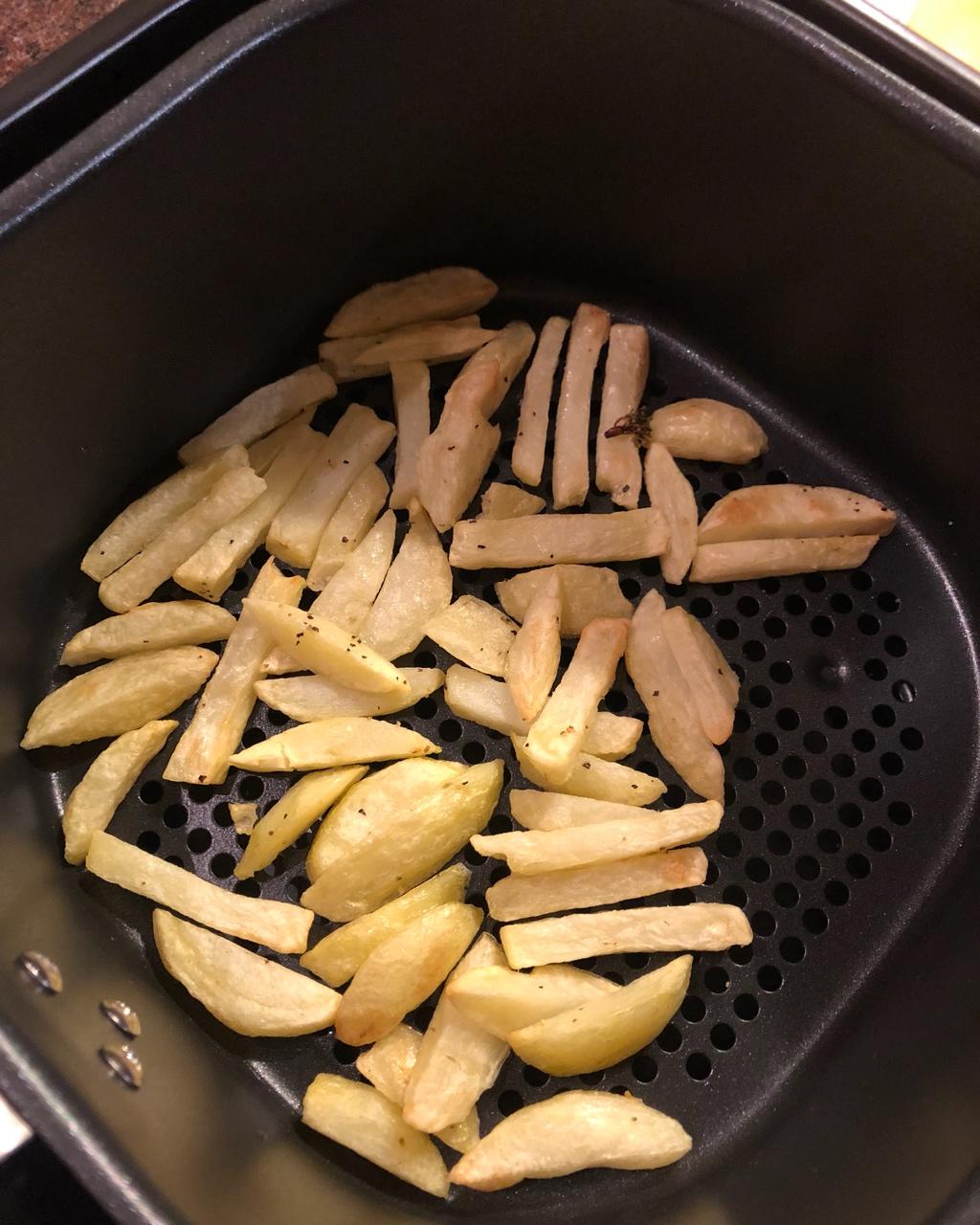 不用油也能炸出香脆好吃的薯条（空气炸锅版）