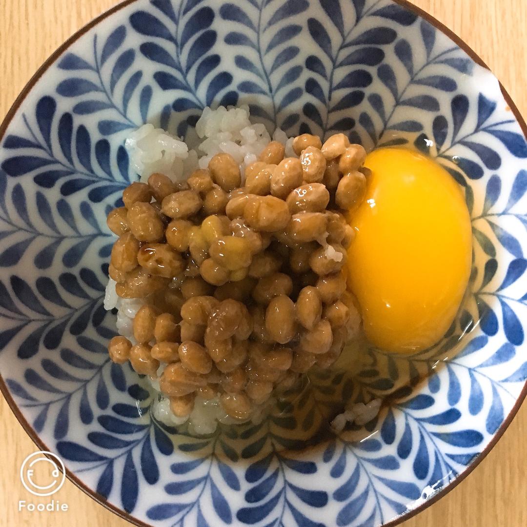 纳豆生鸡蛋拌饭【蜡笔小新】