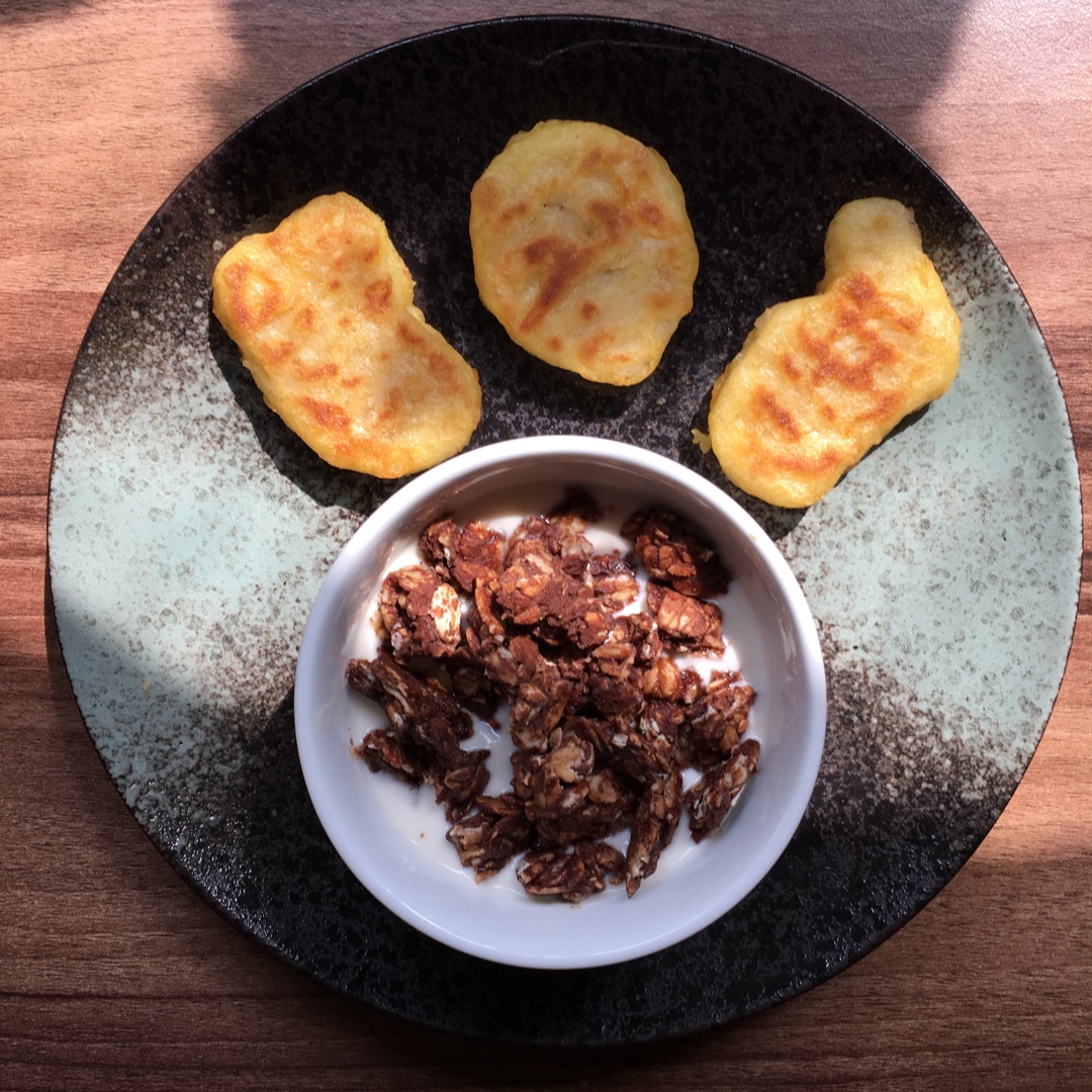 Today's breakfast 格兰诺拉脆麦片