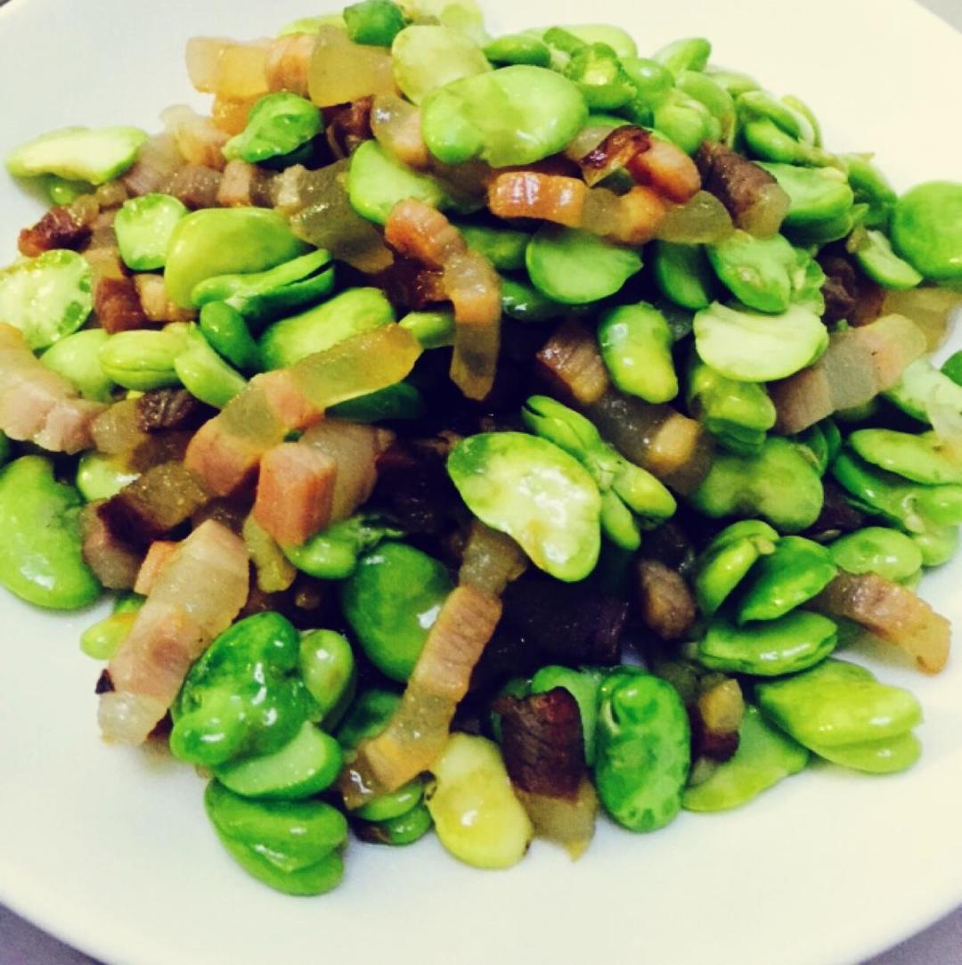 开胃腊肉蚕豆