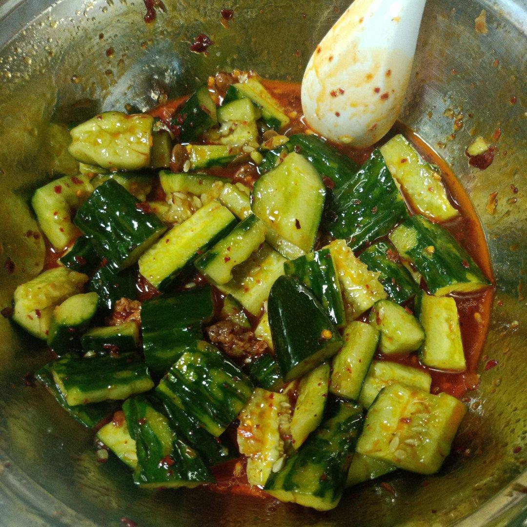 凉拌脆黄瓜